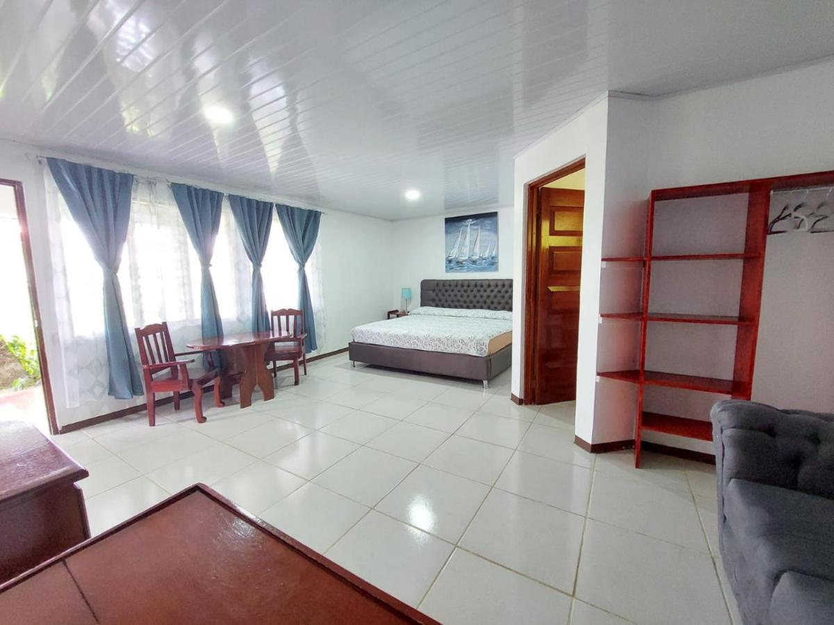 Hotel Pez Gallo Голфіто Екстер'єр фото